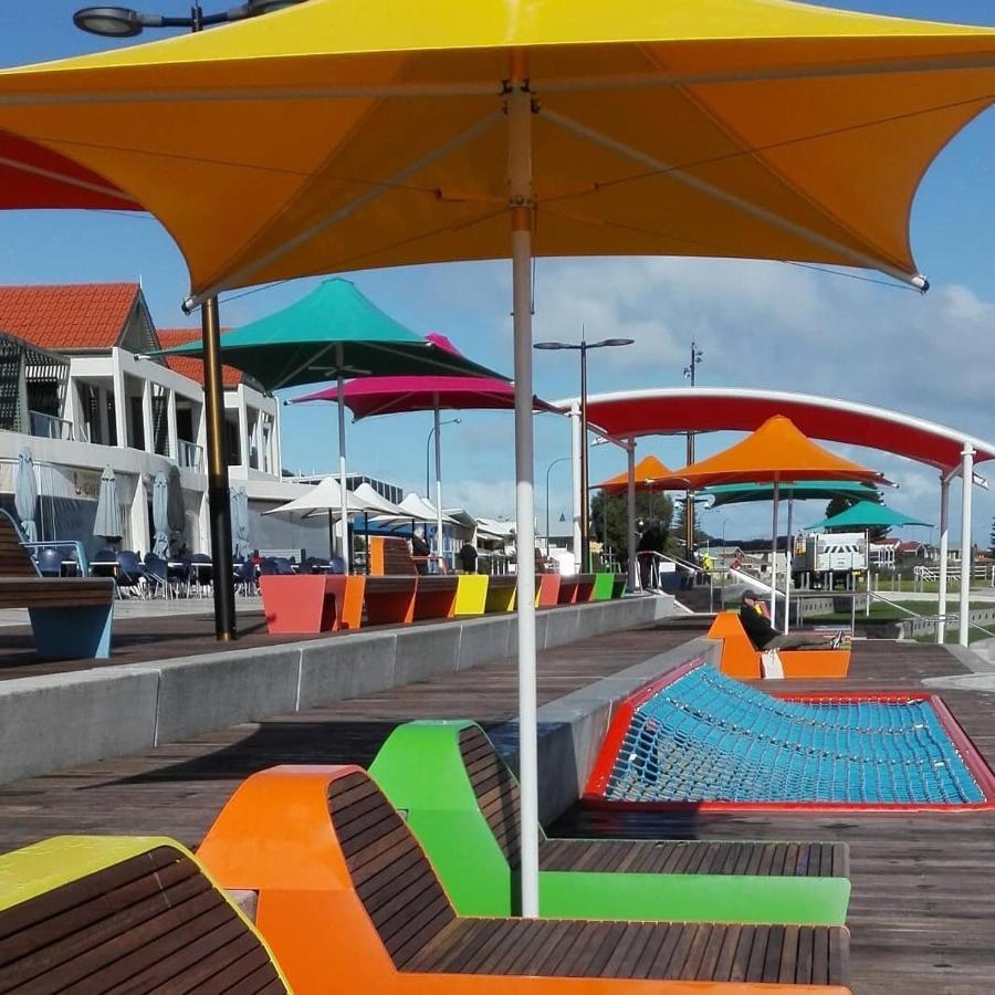 The Royal Dolphin Bed & Breakfast Safety Bay Рокингам Екстериор снимка